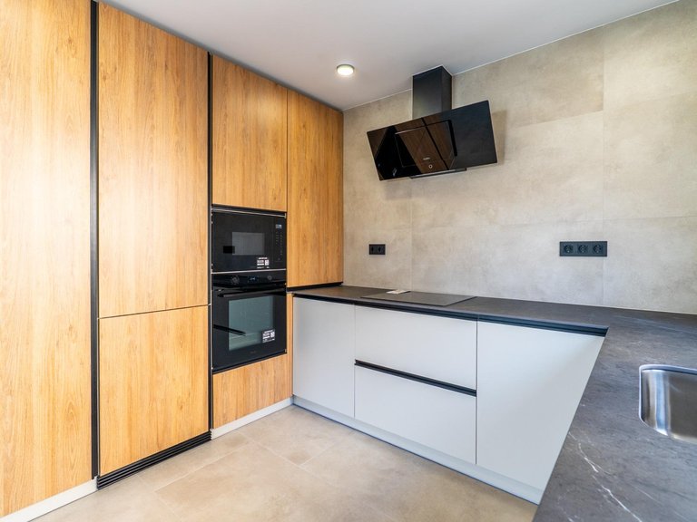 Villa for Sale in El Campello, Alicante 15