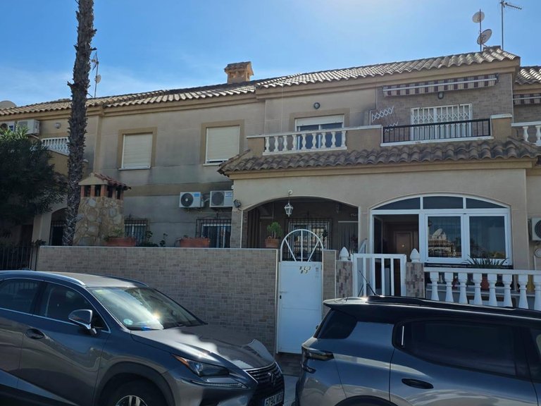 Apartment for Sale in Torrevieja, Alicante 8