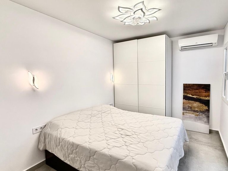 Villa for Sale in Torrevieja, Alicante 11