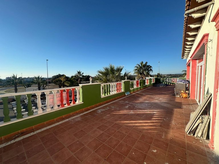 Commercial for Sale in Orihuela Costa, Alicante 4