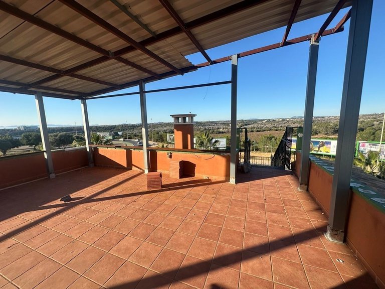 Commercial for Sale in Orihuela Costa, Alicante 9