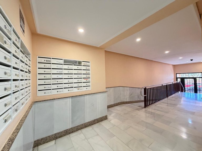 Apartment for Sale in Torrevieja, Alicante 32