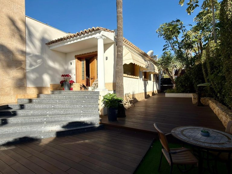 Villa for Sale in Benidorm, Alicante 6