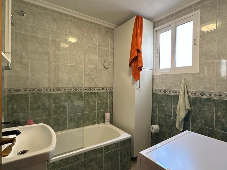 Apartment for Sale in Torrevieja, Alicante 14