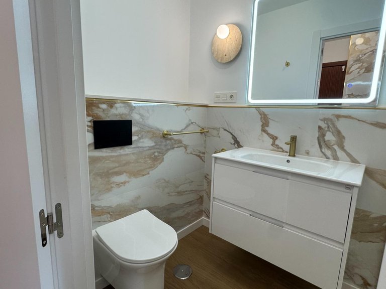 Penthouse for Sale in Torrevieja, Alicante 37