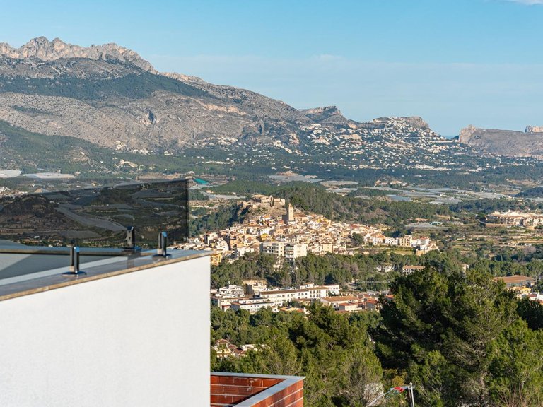Villa for Sale in Polop, Alicante 15