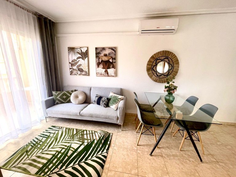 Apartment for Sale in Torrevieja, Alicante 1