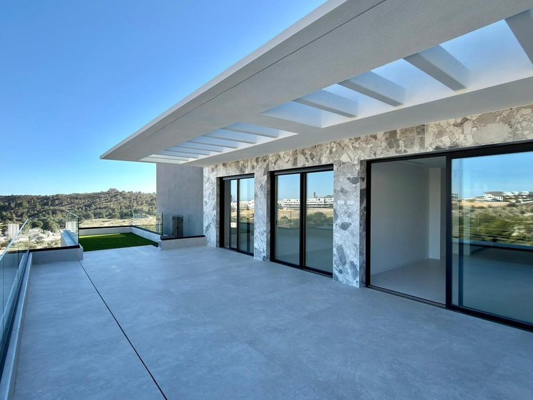Apartment for Sale in Finestrat, Alicante 2