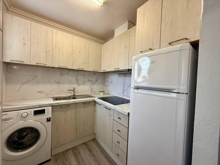 Apartment for Sale in Torrevieja, Alicante 14
