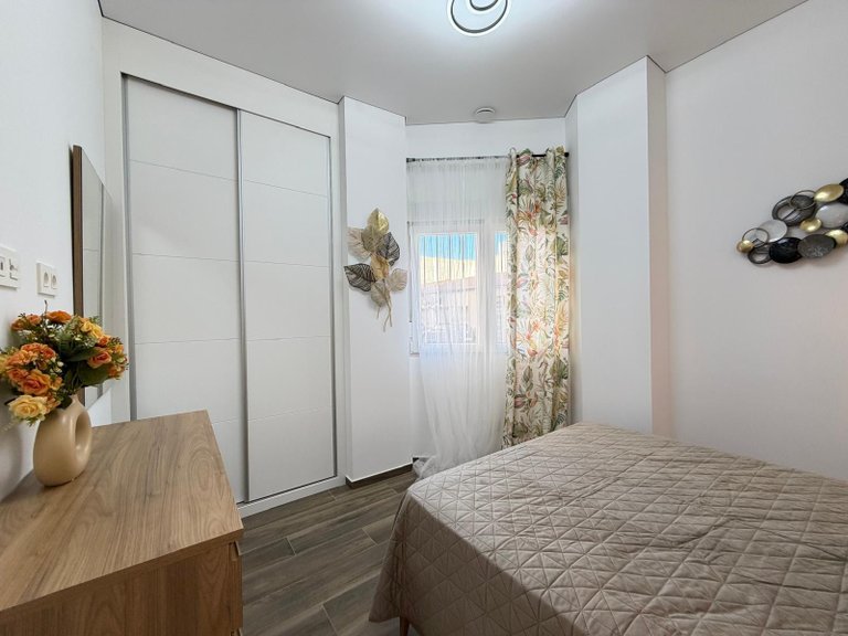 Apartment for Sale in Torrevieja, Alicante 37