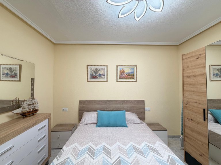 Apartment for Sale in Torrevieja, Alicante 11