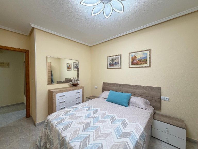 Apartment for Sale in Torrevieja, Alicante 12