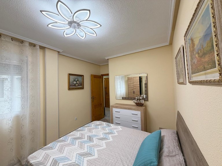 Apartment for Sale in Torrevieja, Alicante 13