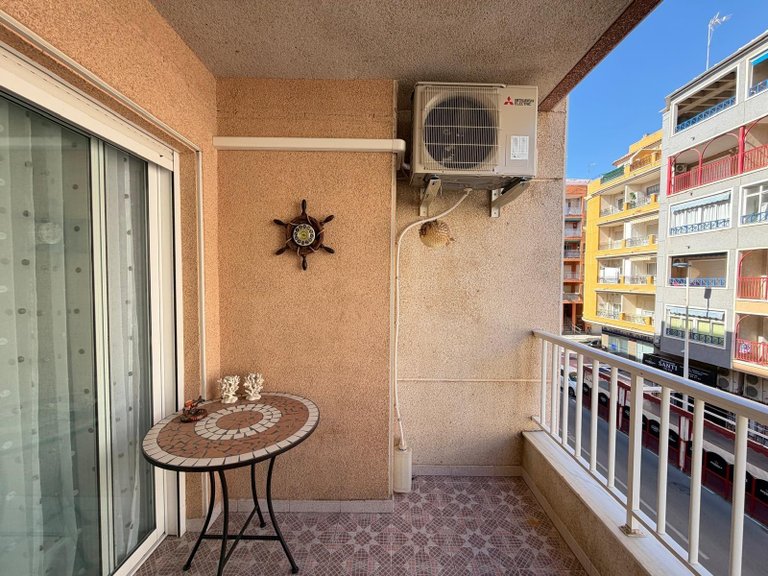 Apartment for Sale in Torrevieja, Alicante 32