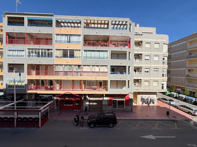 Apartment for Sale in Torrevieja, Alicante 37