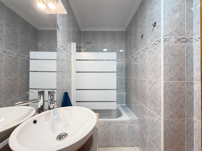 Apartment for Sale in Torrevieja, Alicante 41