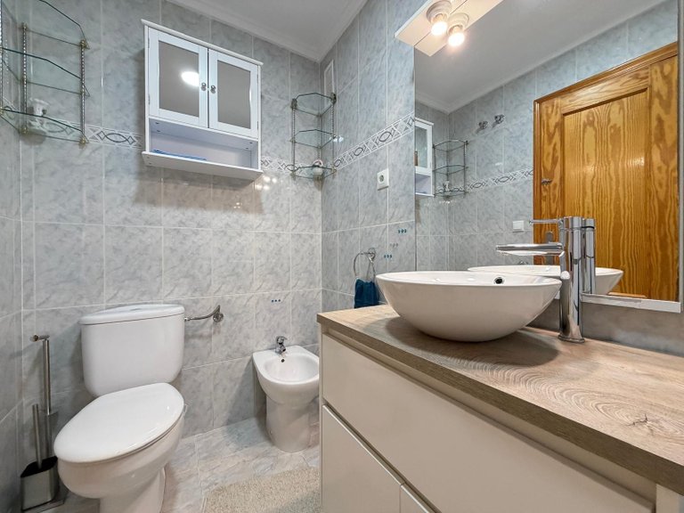 Apartment for Sale in Torrevieja, Alicante 42