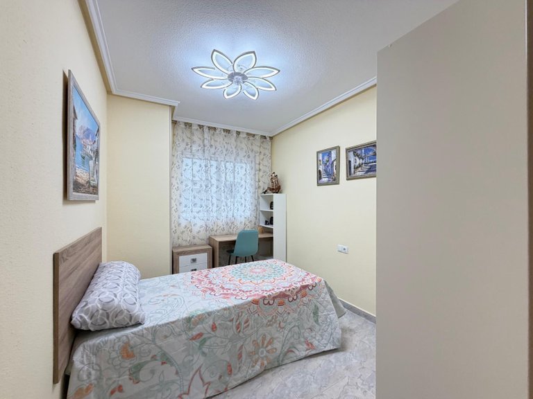 Apartment for Sale in Torrevieja, Alicante 44