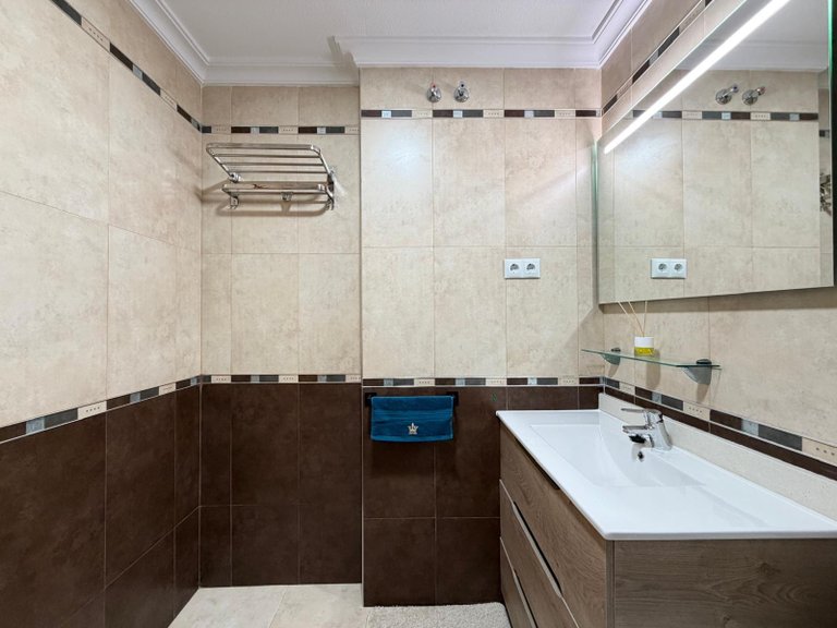 Apartment for Sale in Torrevieja, Alicante 9