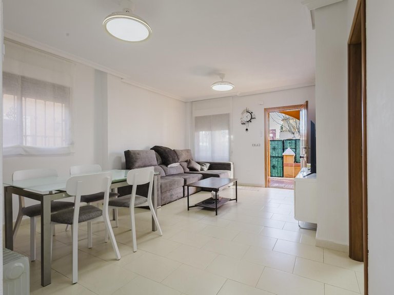 Villa for Sale in Torrevieja, Alicante 9