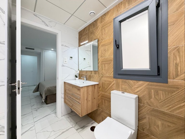 Apartment for Sale in Torrevieja, Alicante 14
