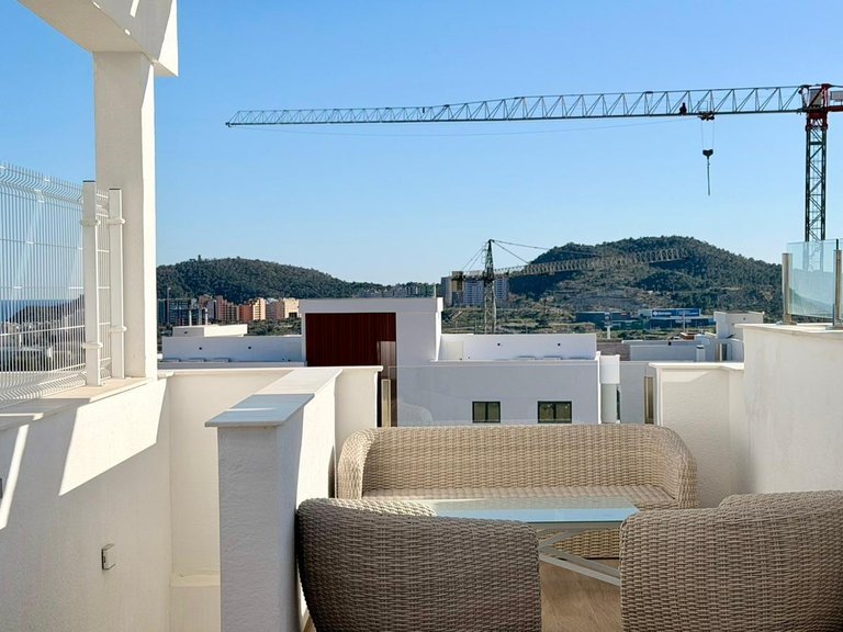 Villa for Sale in Finestrat, Alicante 10