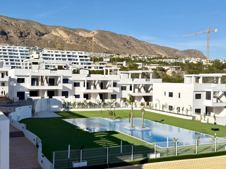 Villa for Sale in Finestrat, Alicante 13