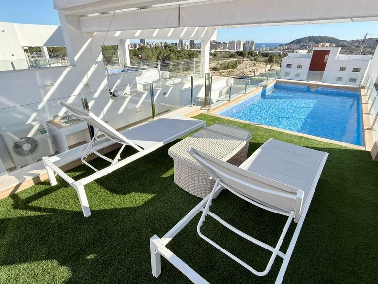 Villa for Sale in Finestrat, Alicante 5