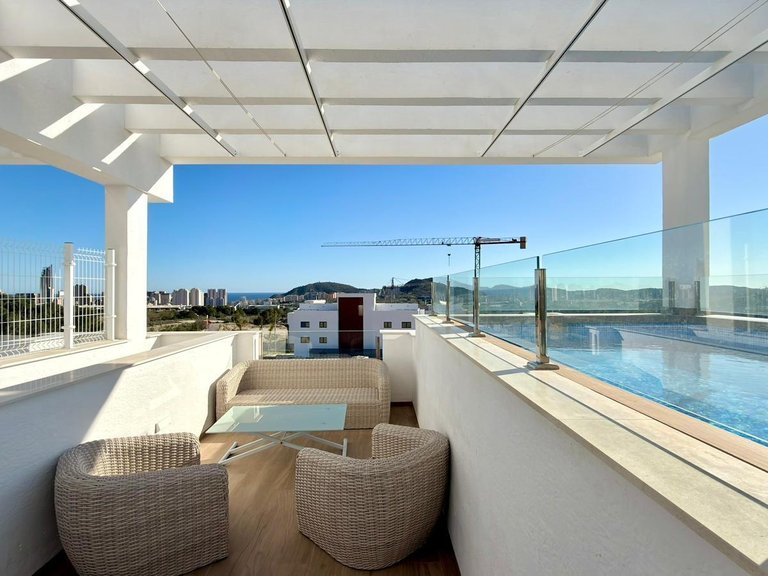 Villa for Sale in Finestrat, Alicante 6