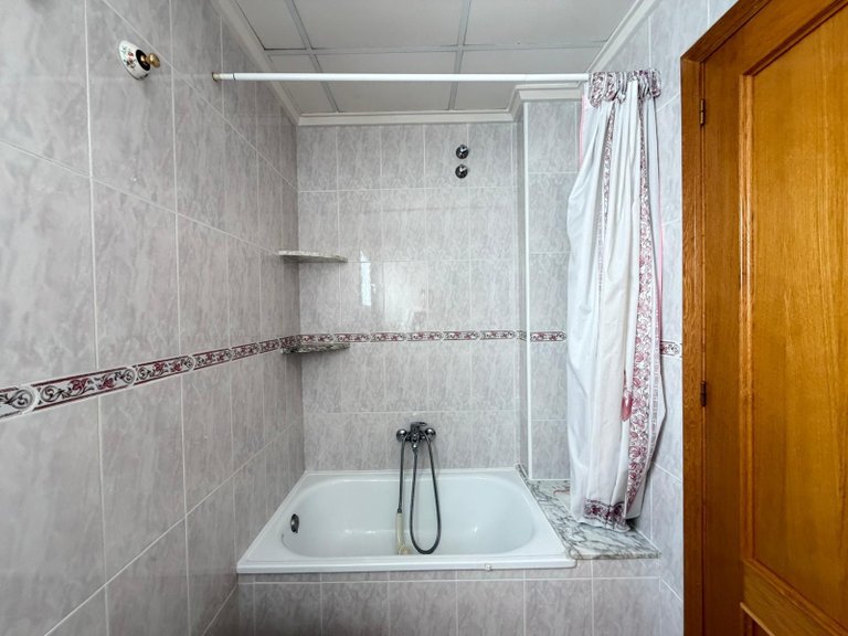 Penthouse for Sale in Torrevieja, Alicante 14