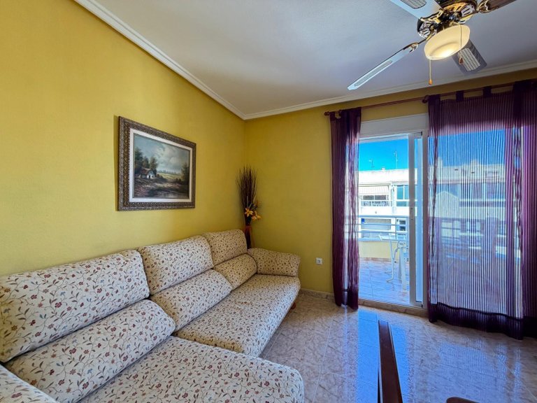Penthouse for Sale in Torrevieja, Alicante 26