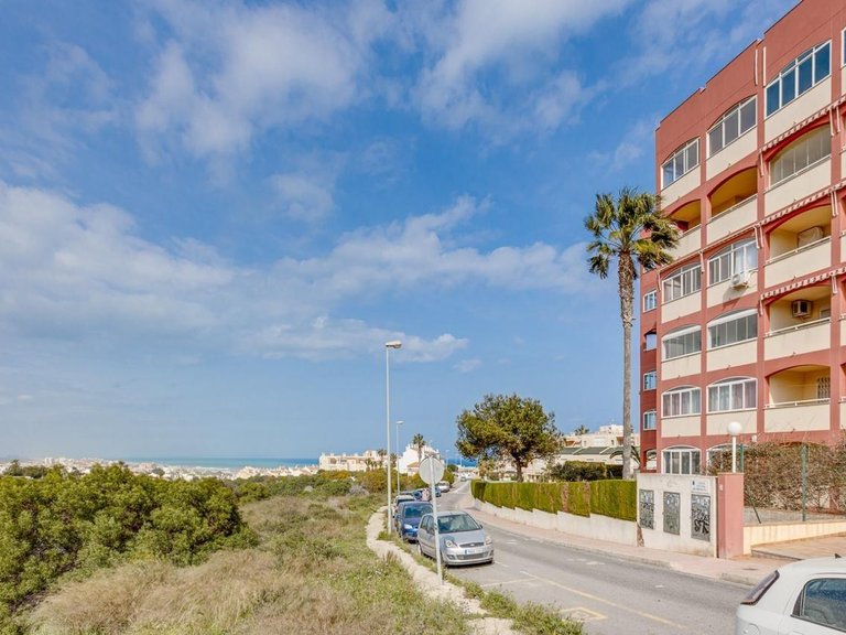 Apartment for Sale in Torrevieja, Alicante 6