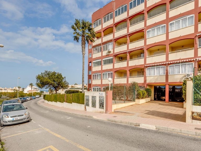 Apartment for Sale in Torrevieja, Alicante 7