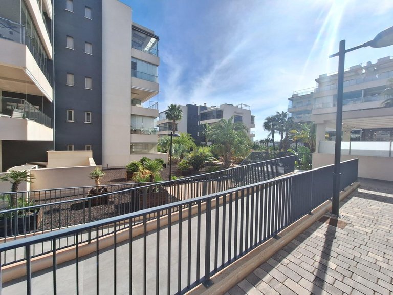 Apartment for Sale in Costa Blanca Orihuela Costa, Alicante 14