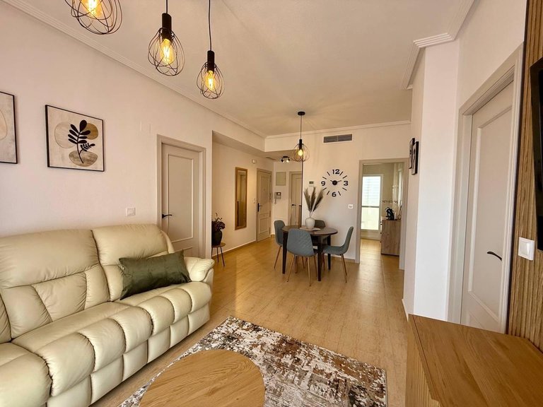 Apartment for Sale in Guardamar Del Segura, Alicante 9