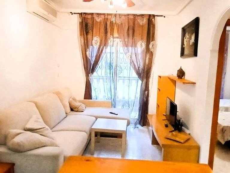 Apartment for Sale in Torrevieja, Alicante 2