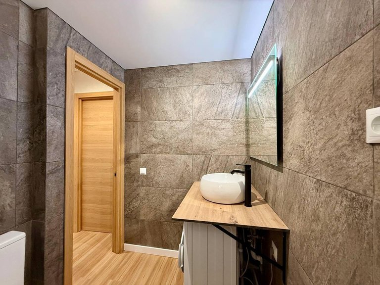 Apartment for Sale in Torrevieja, Alicante 25