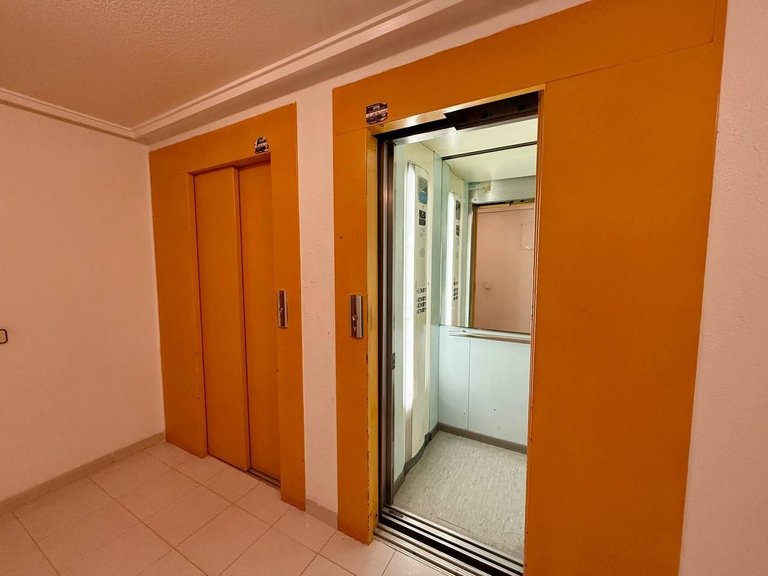 Apartment for Sale in Torrevieja, Alicante 38
