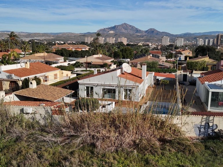 Villa for Sale in El Campello, Alicante 10