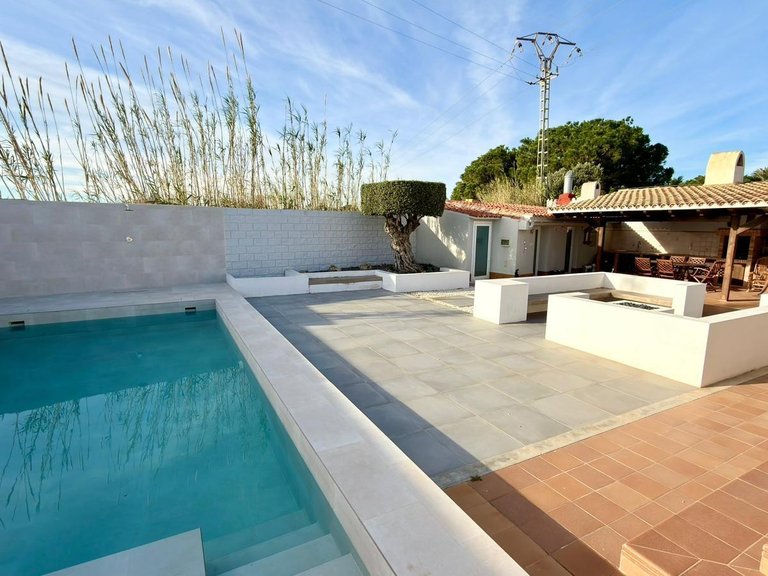 Villa for Sale in El Campello, Alicante 12