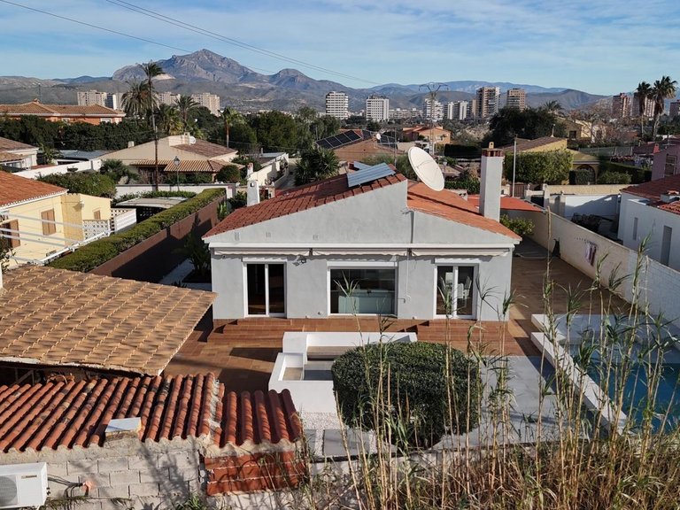 Villa for Sale in El Campello, Alicante 7