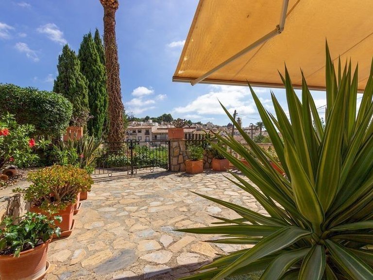 Villa for Sale in Finestrat, Alicante 10