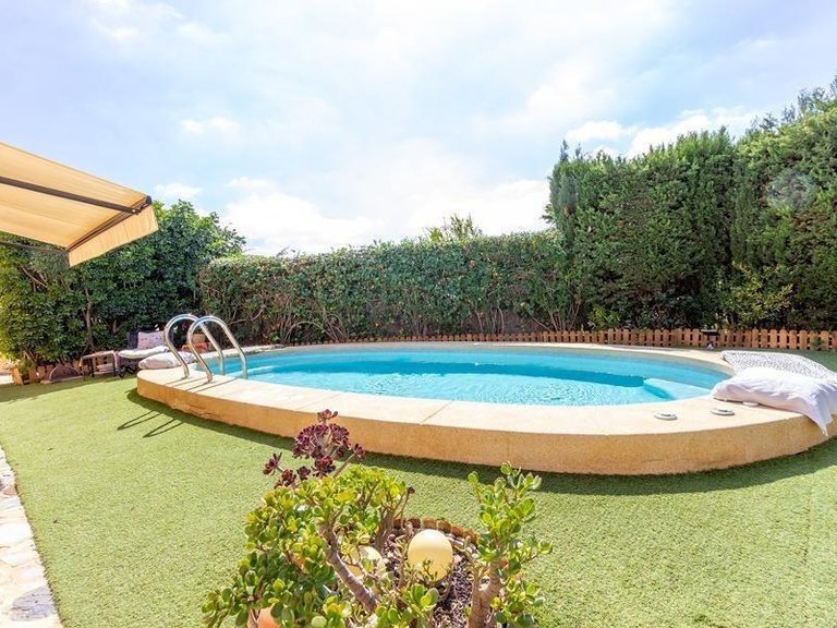Villa for Sale in Finestrat, Alicante 4