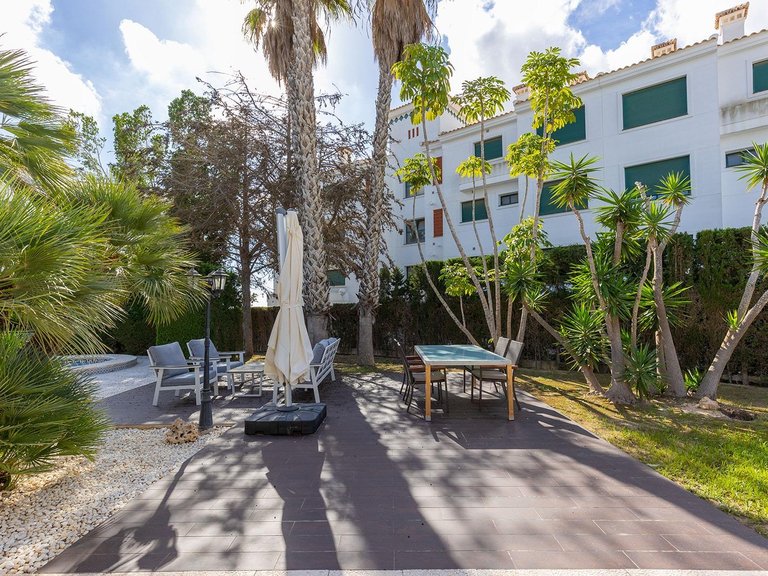 Villa for Sale in Orihuela Costa, Alicante 8