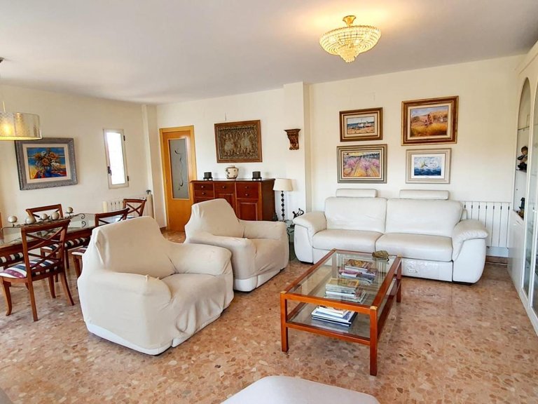Villa for Sale in Alfaz Del Pi, Alicante 4