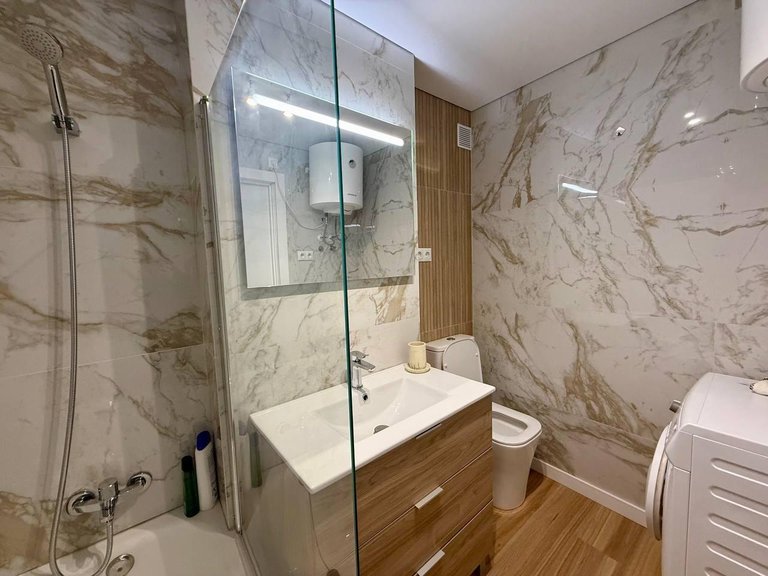 Apartment for Sale in Torrevieja, Alicante 18