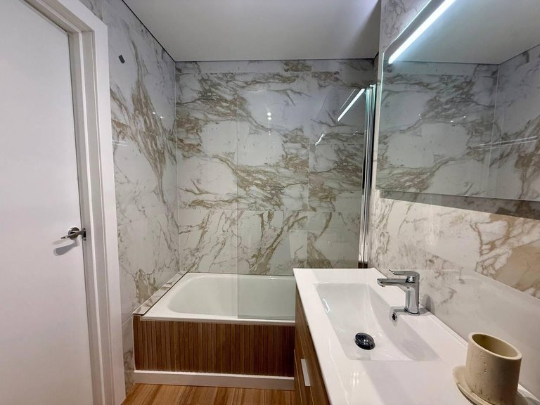 Apartment for Sale in Torrevieja, Alicante 20