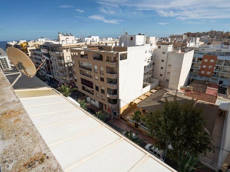 Apartment for Sale in Torrevieja, Alicante 31