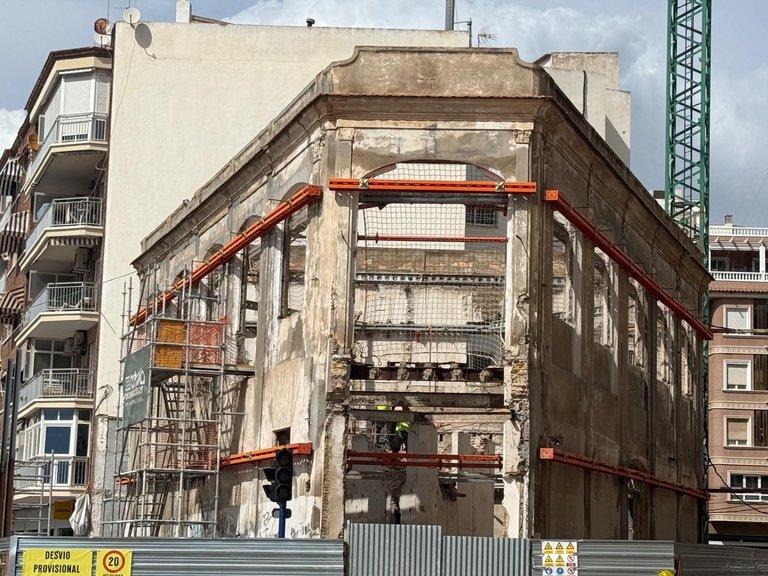 Commercial for Sale in Torrevieja, Alicante 5