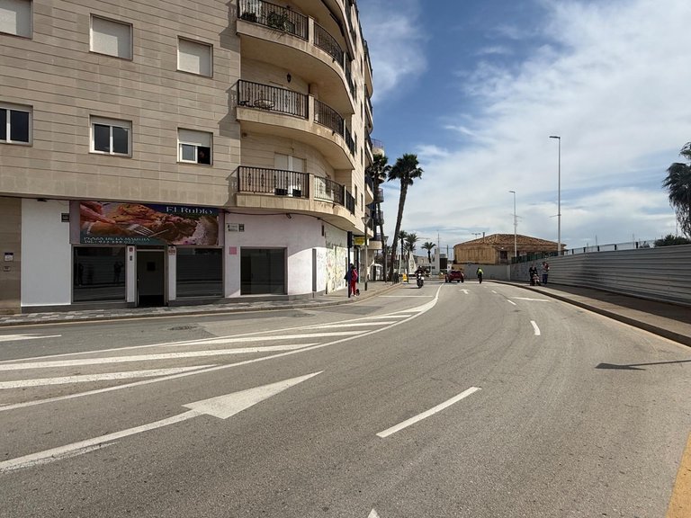 Commercial for Sale in Torrevieja, Alicante 9